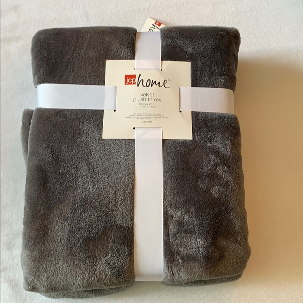 JCP Velvet Plush Throw